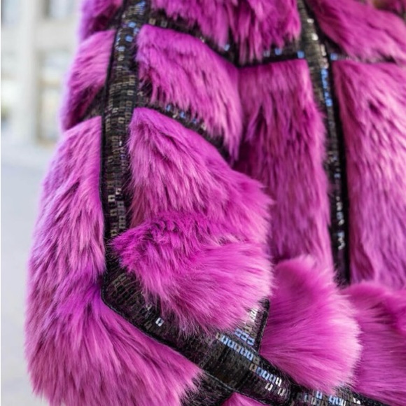 Orchid Magenta Faux Fur Style Starter Sequin Jacket - Picture 4 of 6